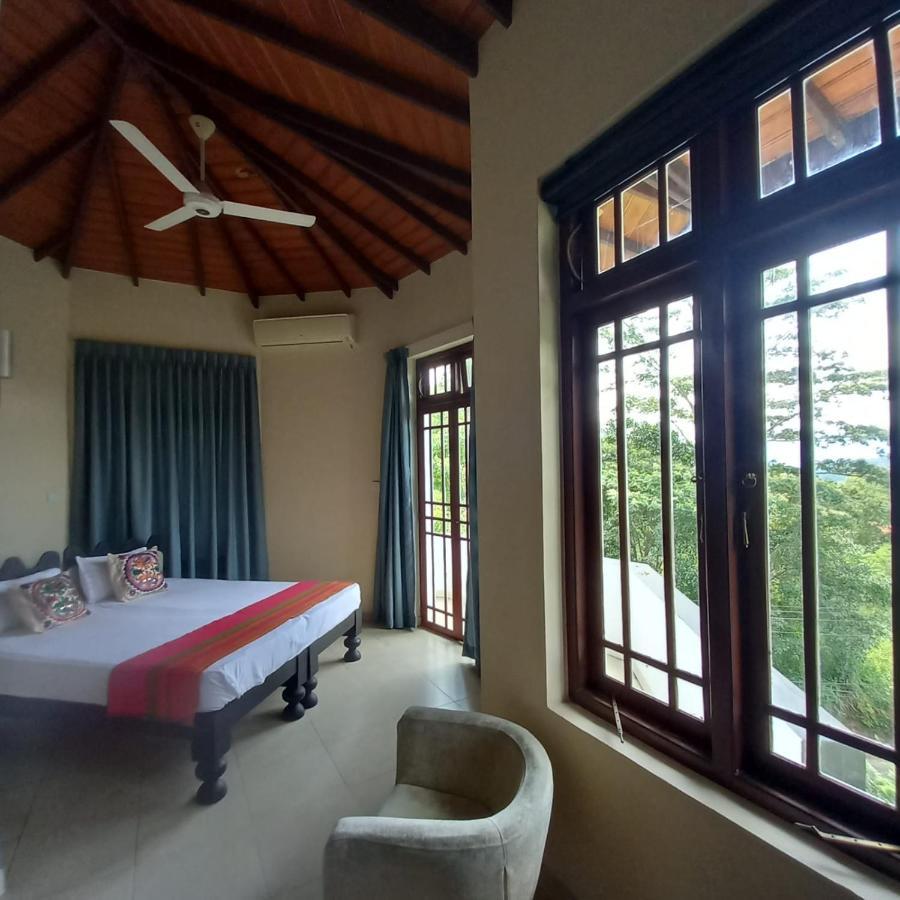Crown Hills Kandy Inn Exteriér fotografie